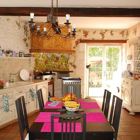 Le Manoir De Douchapt