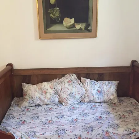 Le Manoir De Douchapt Bed & Breakfast *